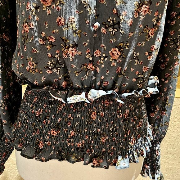Milk & Honey  Teal Floral Smocked Waist M Top Frenchy Boho Retro Ditsy Romantic - Picture 6 of 9